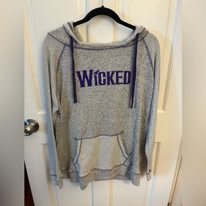 🧙‍♀️🎃🎶 WICKED XL cozy hoodie - get ready for movie or wear it on Broadway!